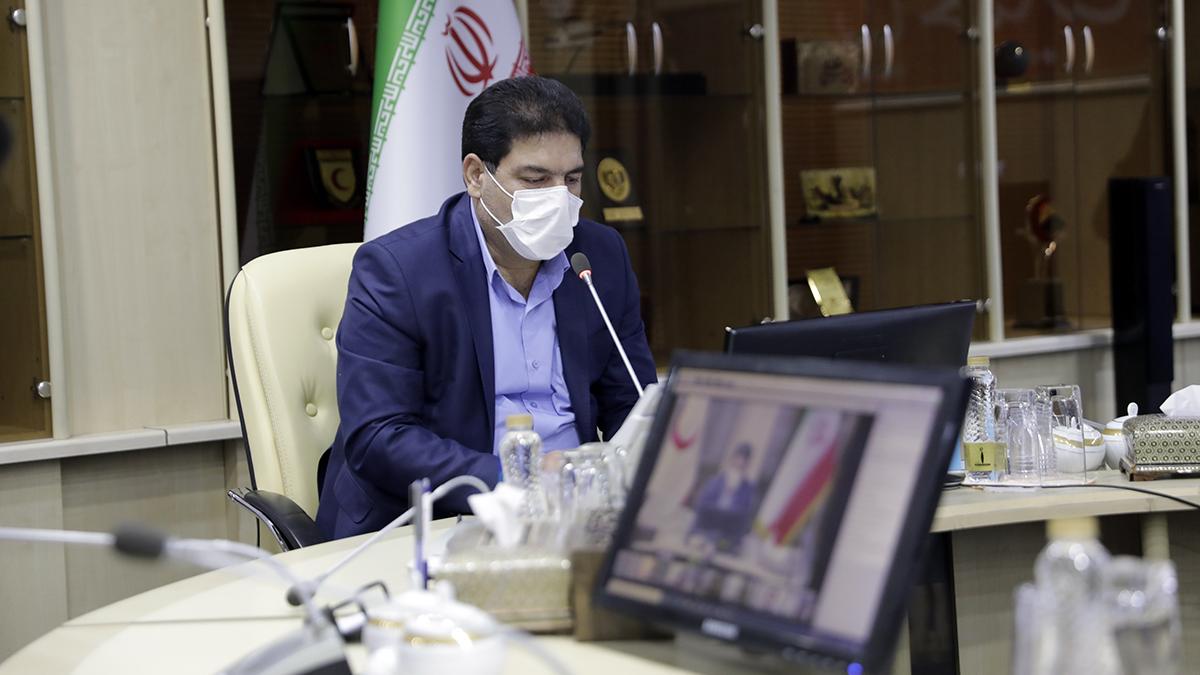  دکتر همتی در جلسه ویدئو کنفرانس با مسئولان مراکز درمانی خارج از کشور: عملکرد مراکز درمانی باید شفاف باشد